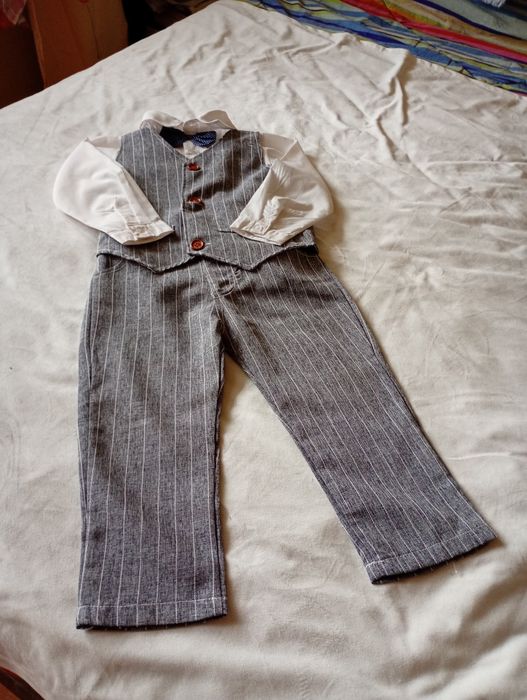 Детски дрехи и обувки