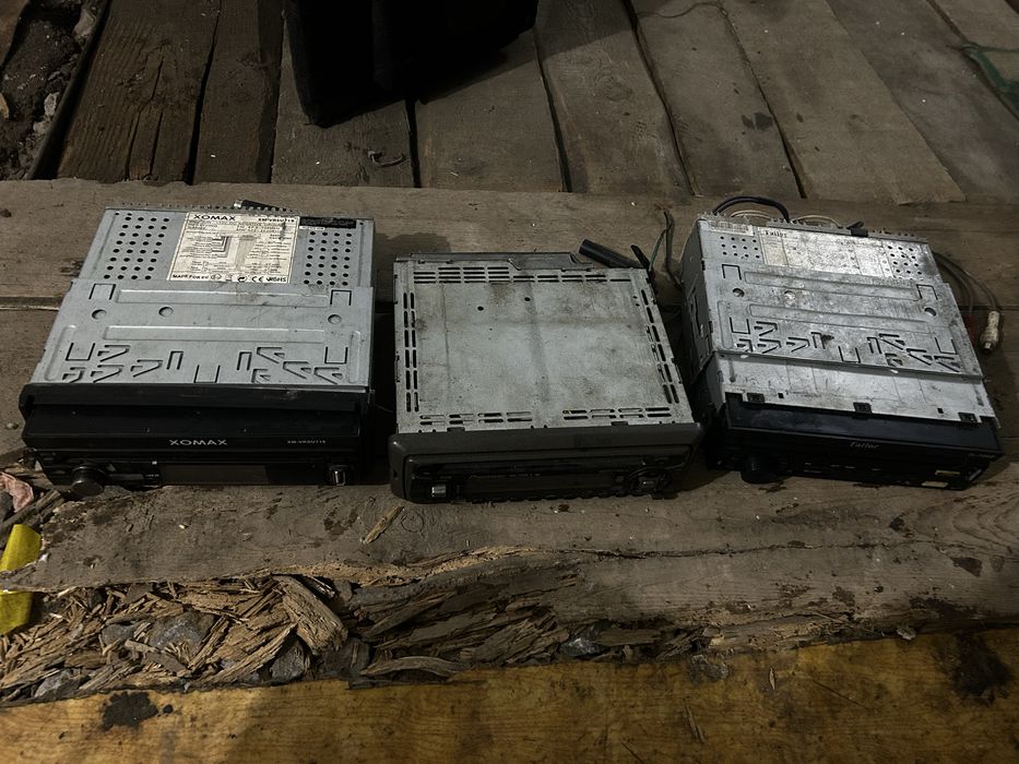 Продам магнитолы