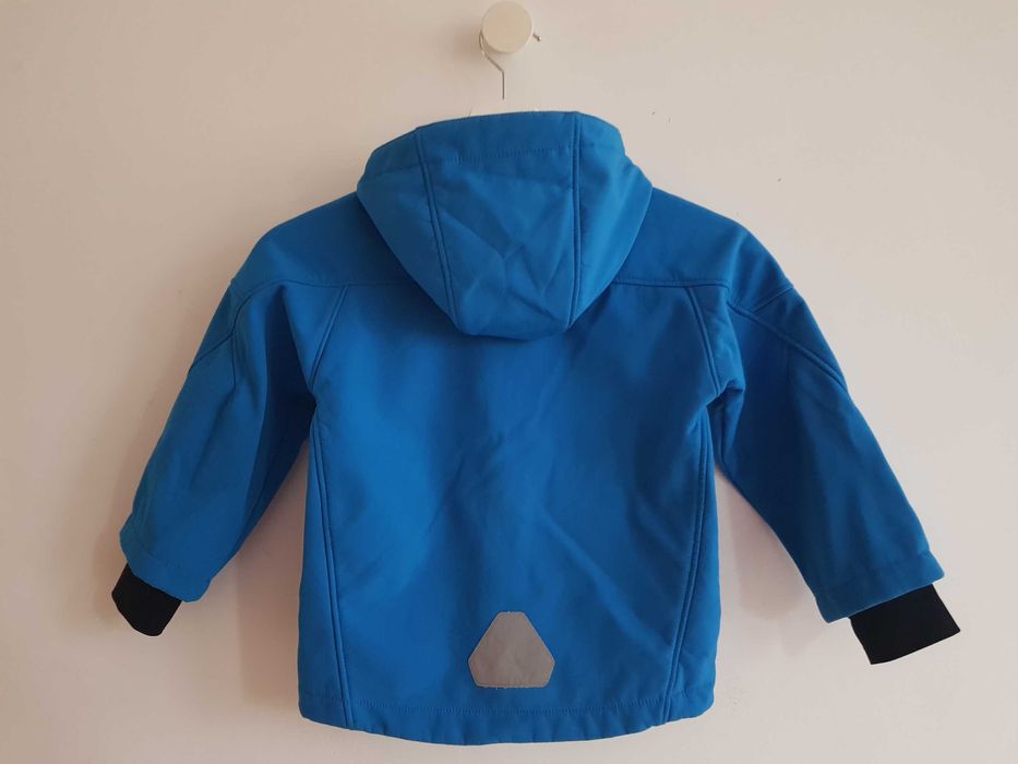 Яке H&M от софтшел, р.104 (3-4 години)
