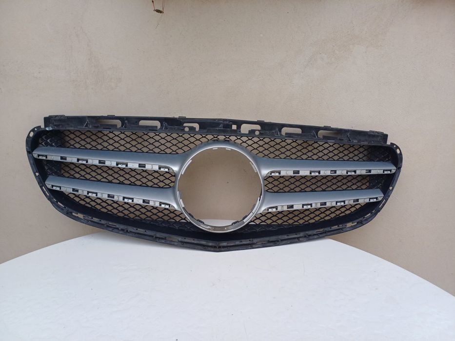 Решетка за Mercedes-Benz E class W213;  2017г.-2020г.