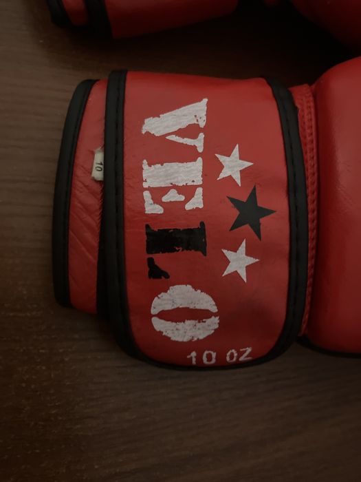 Перчатки для бокса VELO