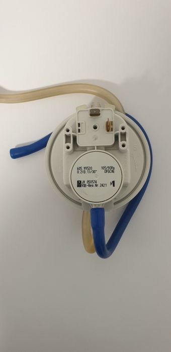 Presostat  aer Centrala Vaillant conventionale 24 -28 kw an 2000-2008