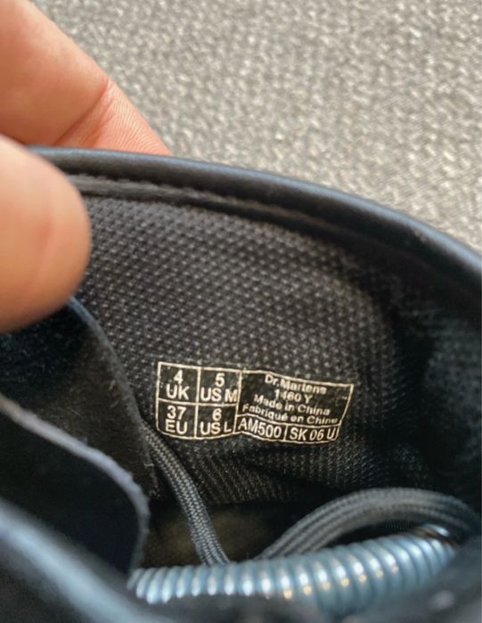 Bocanci Dr. Martens mărime 37