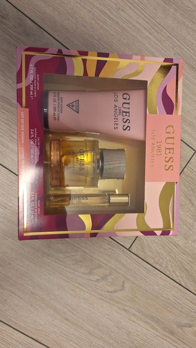 Set cosmetice Guess