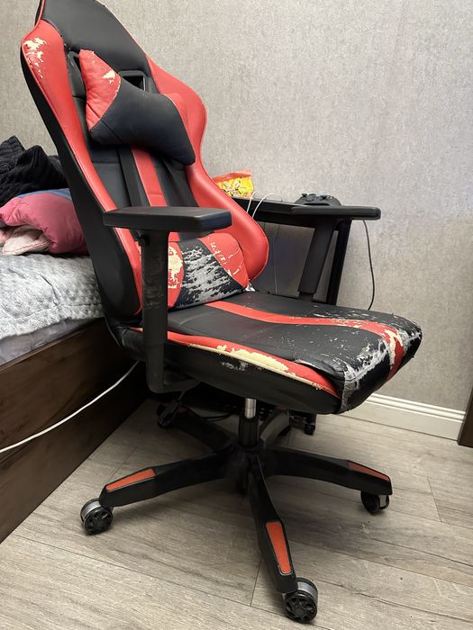 Продас игровое кресло
