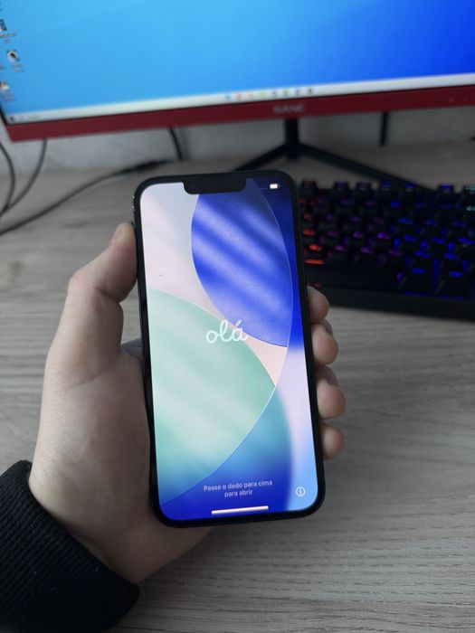 Продам iPhone 13 128 gb