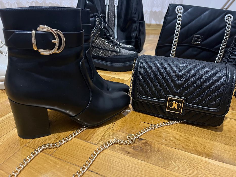 Дамски сетове чанти боти