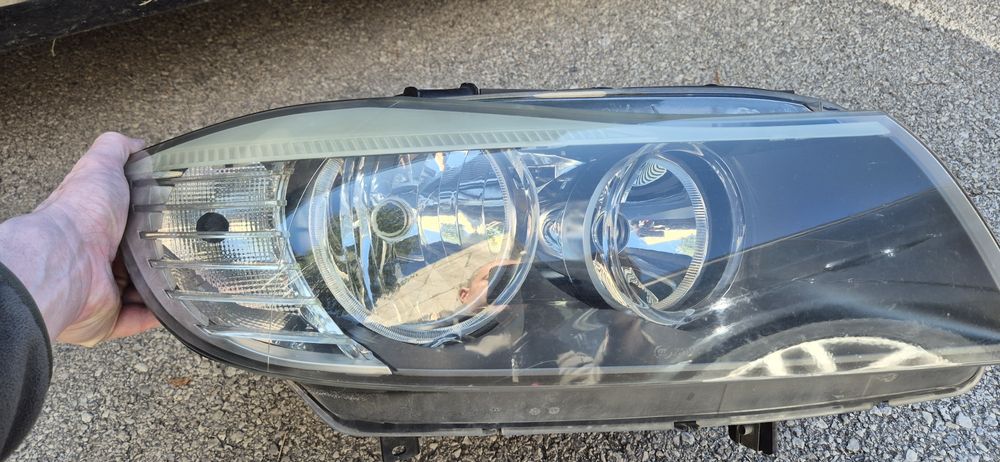 Десен фар BMW БМВ E90 E91