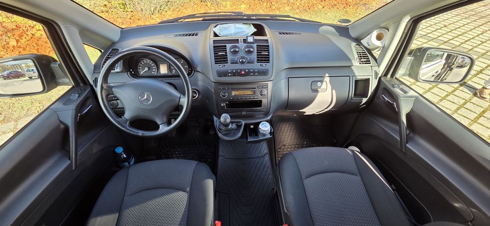 Mercedes Vito - Viano - 2013 =7+1 locuri = 163cp - Klima