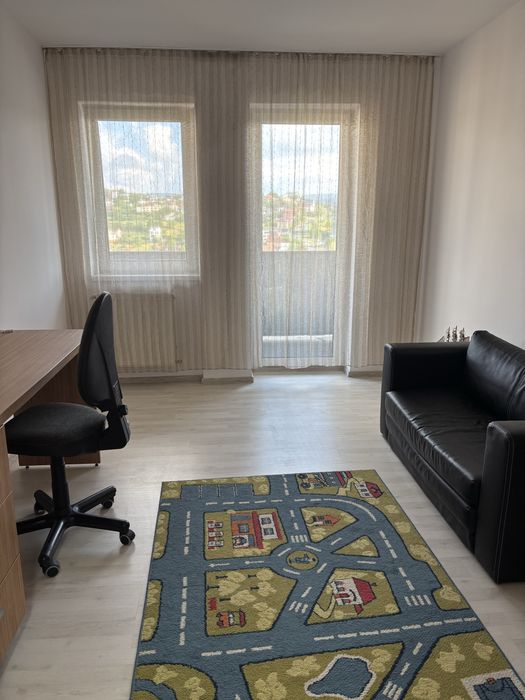 Vand ap 3 camere 2 bai 2 balcoane orientare SE