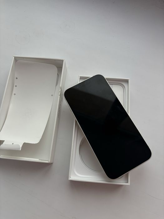 iPhone 13 128 gb 100%