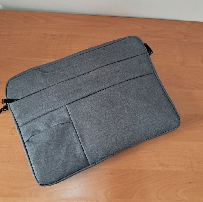 Geantă laptop nouă | 2 bucăți | predare rapidă