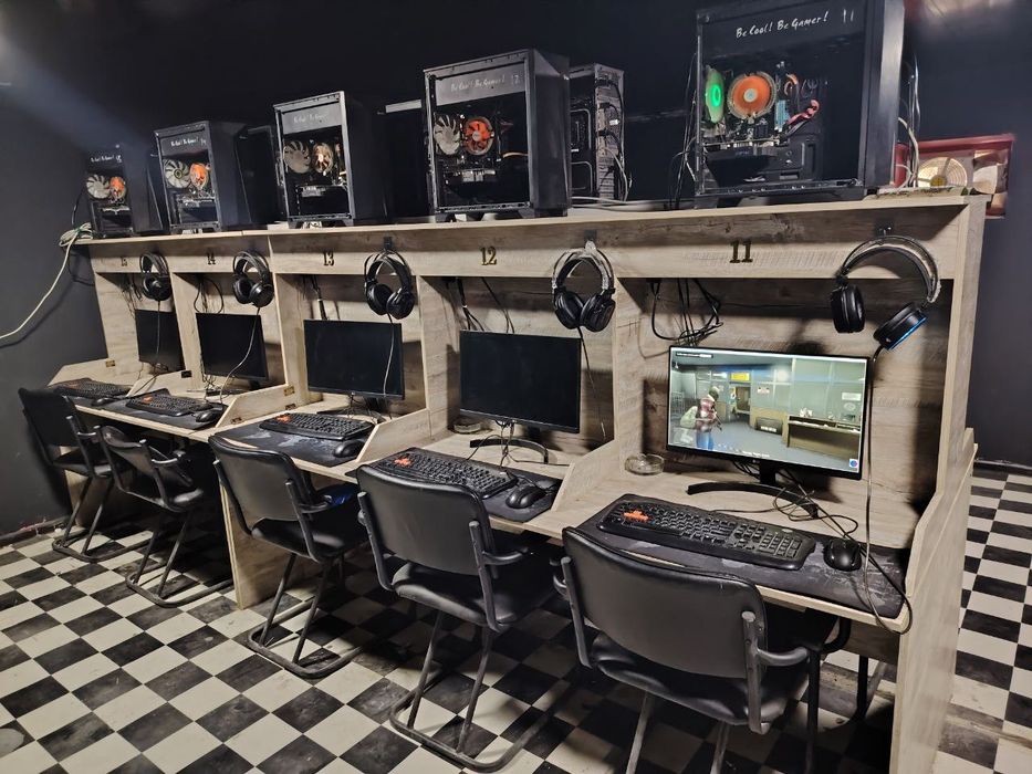 21 dona Kampyuter Sotiladi