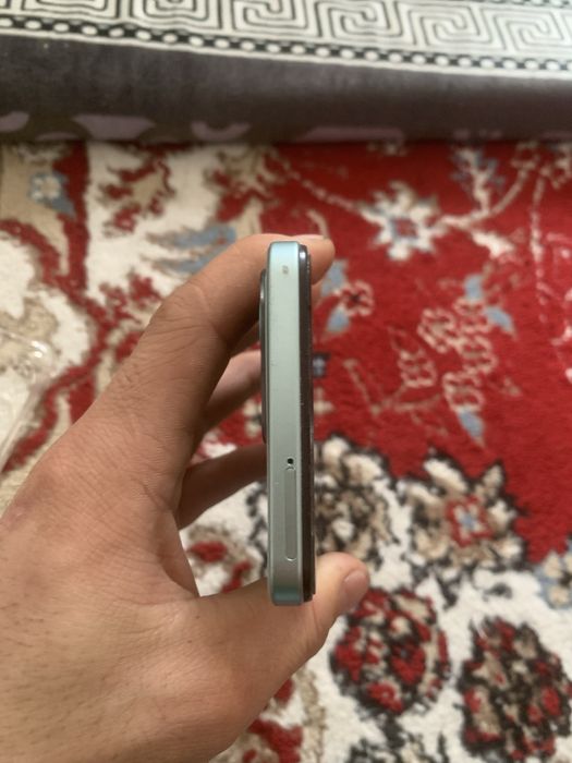 Продам буу телефон