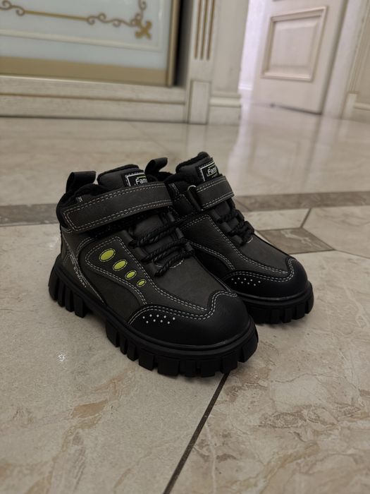 Ботинки демисезонные