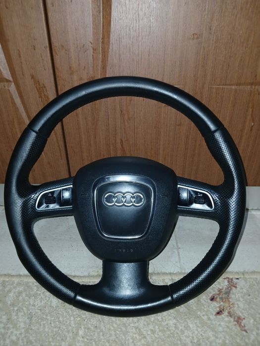 Мултифункционален волан за Audi A4 B8