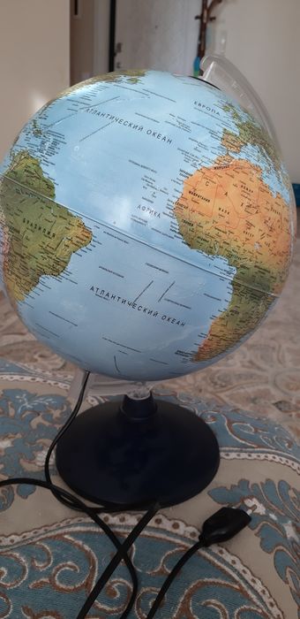 Продам глобус светильник