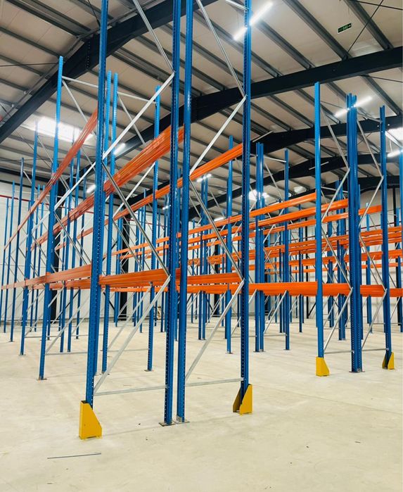 Rafturi metalice industriale sau de magazin