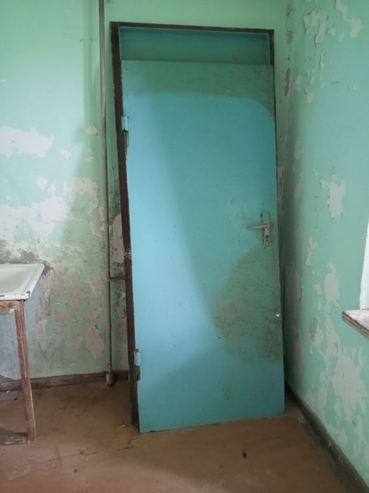 Temir katyol sotiladi +temir eshik