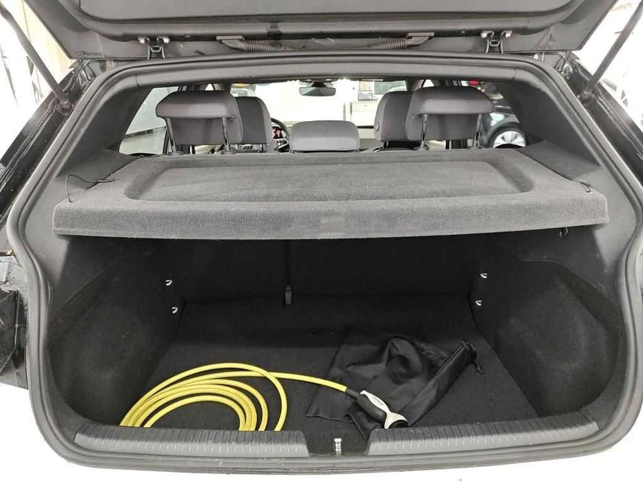 Volkswagen ID.3 electric drive 204ks150kW58kwh Life Pro Performance