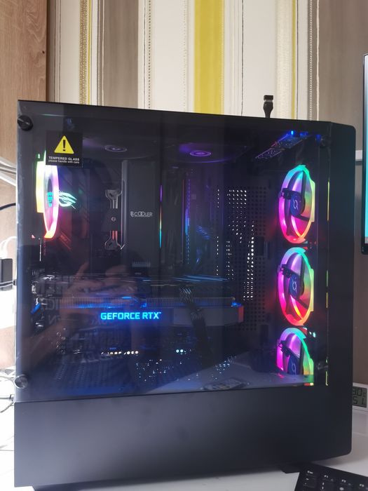 Unitate PC gaming Ryzen 7 5800x,  RTX 4060, 32 GB RAM