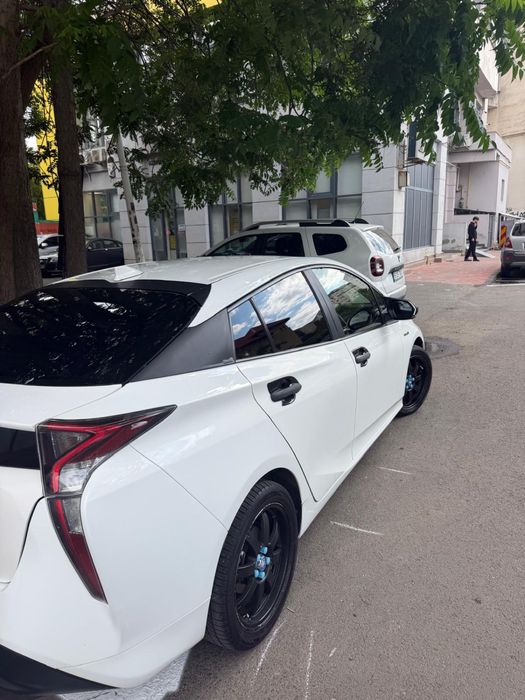 TOYOTA Prius 2018 — imagine 5