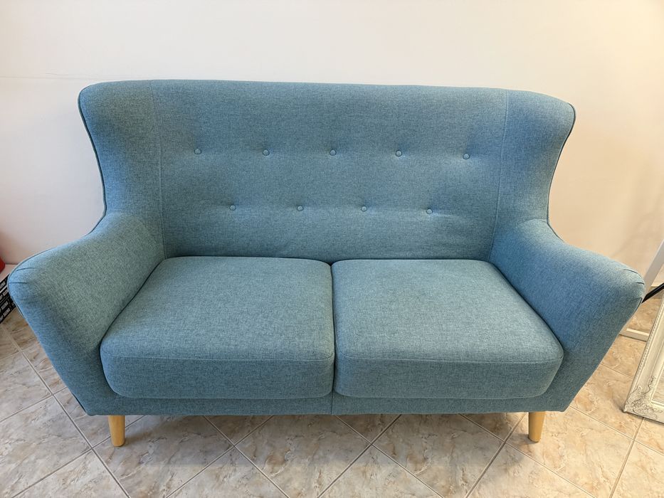 Двуместен диван / канапе