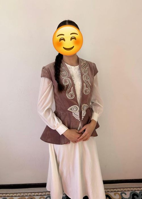 Ұлттық киімдері жалға берілді