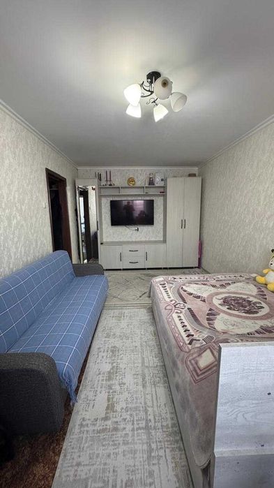 Продам 1 комнатную квартиру. район Достык Молл.