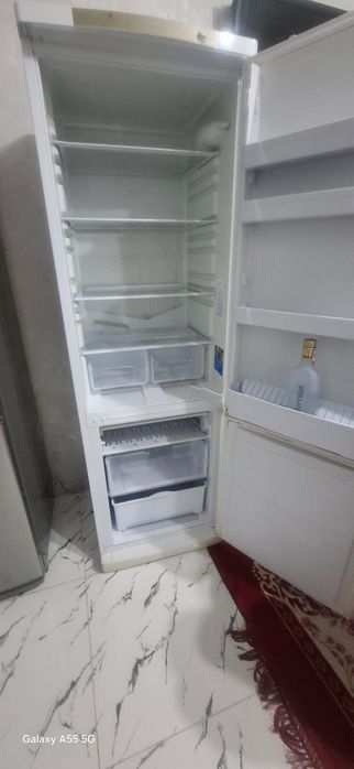 Холодильник INDESIT