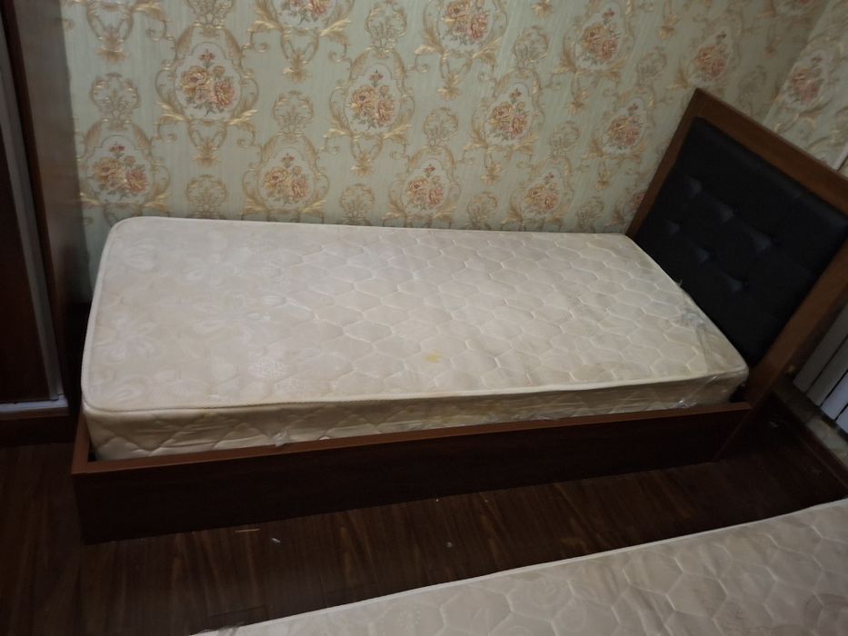 Krovat, кровать 2 та 1 кишилик холати зур