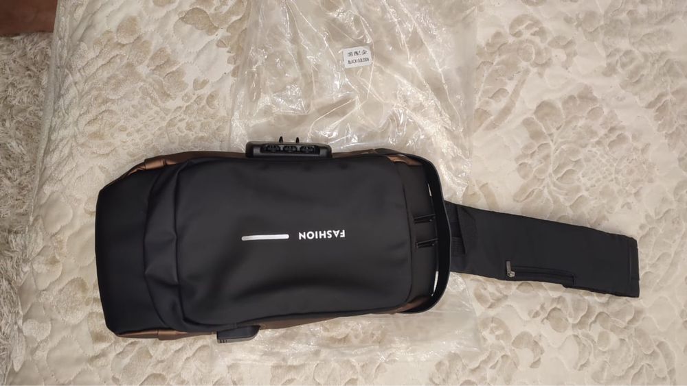 Мужская сумка новая, одекалон. Все за 5000 тг