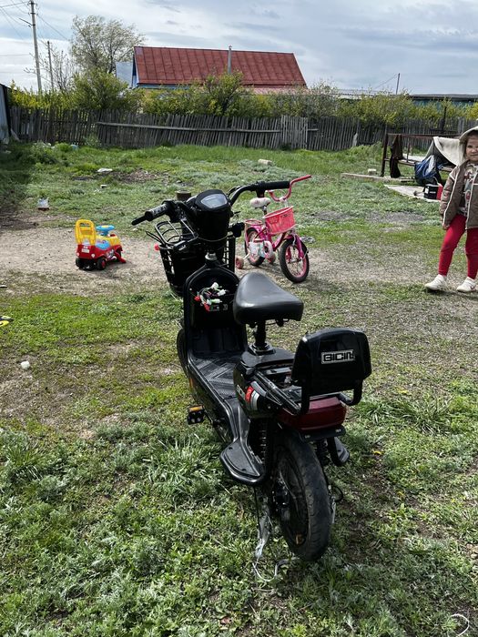 Продам электро велек по запчасть