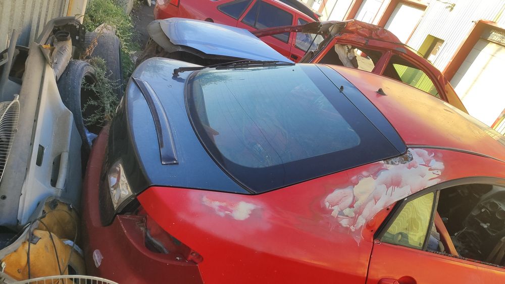 Мазда 6 по запчастям