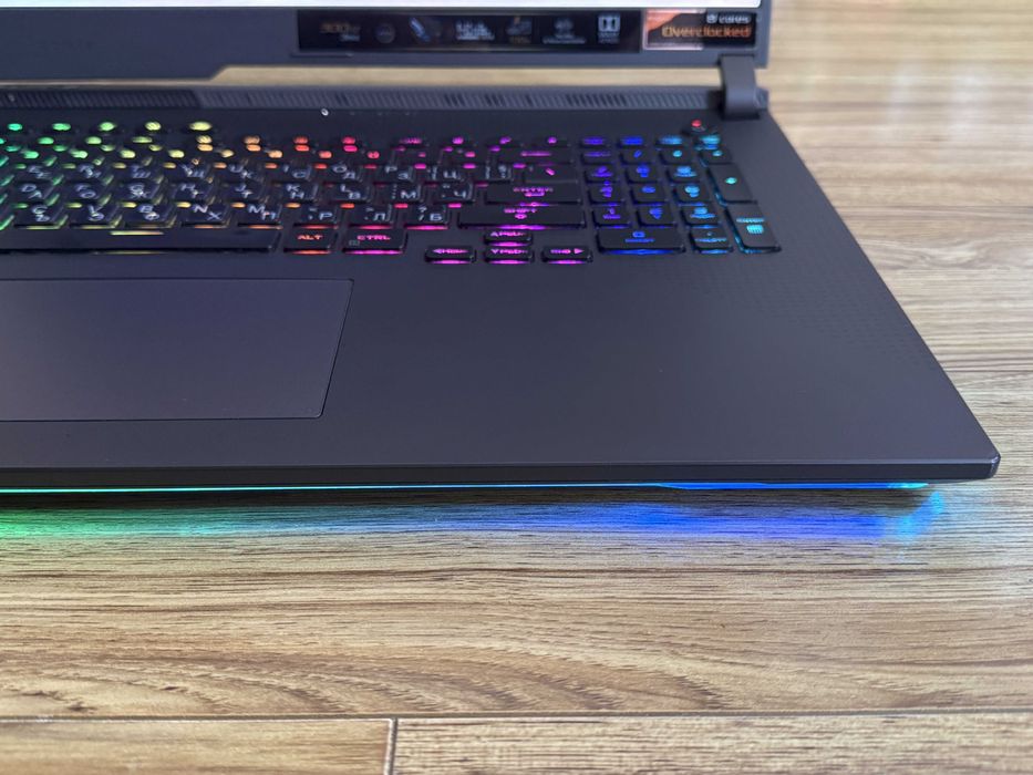 17.3 300Hz ROG Strix`Ryzen 9-5900HX/RTX 3070/16GB RAM/512GB SSD/RGB