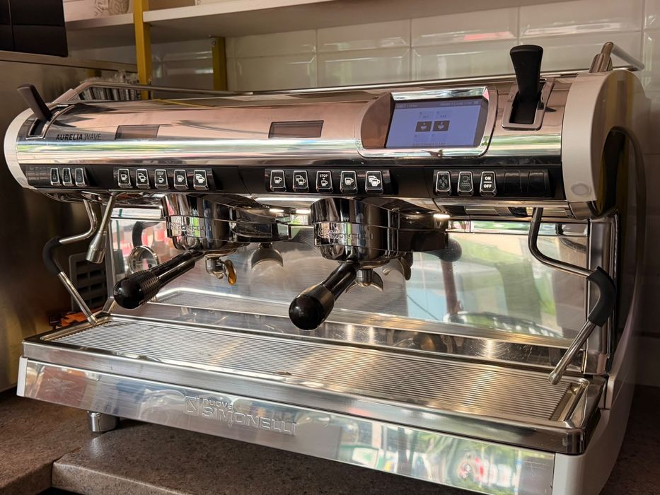 Nuova Simonelli Aurelia Wave T3 digit