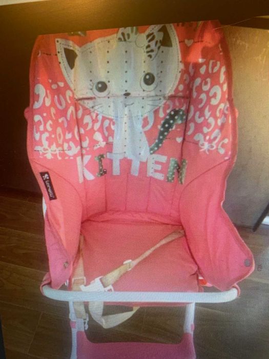 Продавам детско,бебешко столче за хранене -напълно запазено