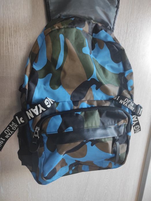 Рюкзак школьный новый