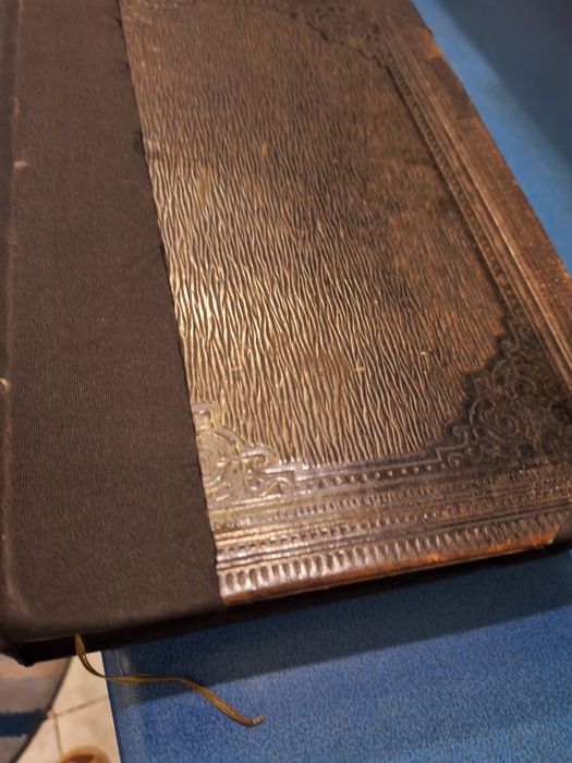 Titlu:
Biblie veche în limba maghiară – secolul XIX, volum complet
Des