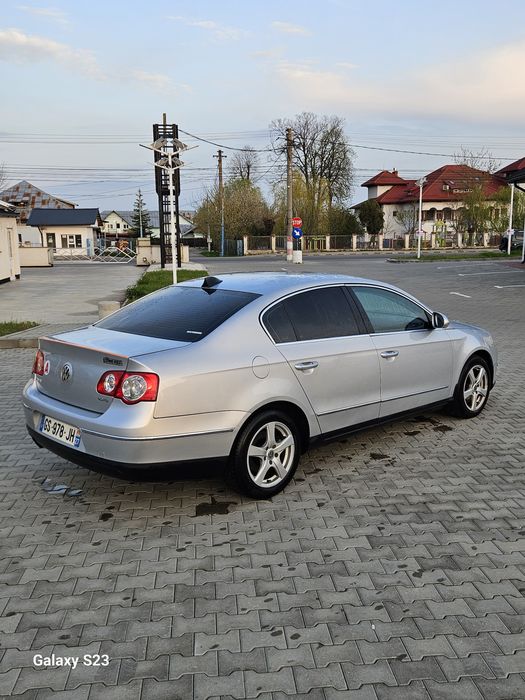 Volkswagen Passat B6 recent intrată în țară