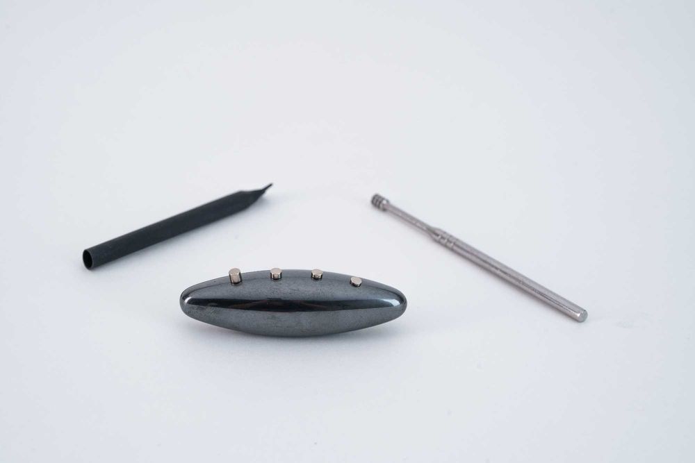 OFERTA! Cutiuta GSM/Casti MICROVIBRATII/Casca de copiat/Sistem magneti