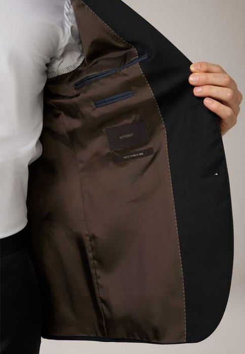 Sacou blazer de lux 42 XL Windsor. lana moale resoirabila negru