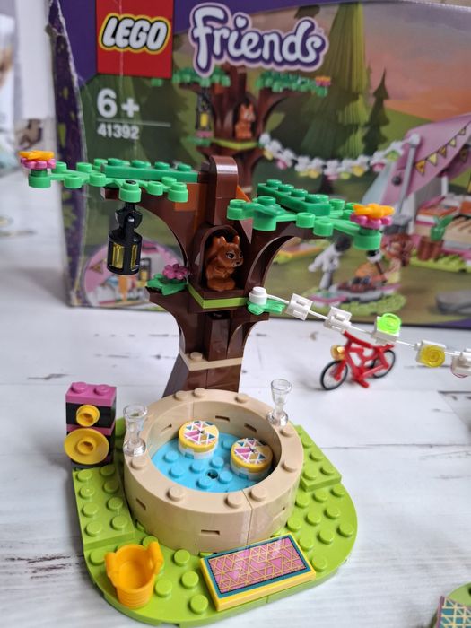 LEGO - Луксозен къмпинг сред природата