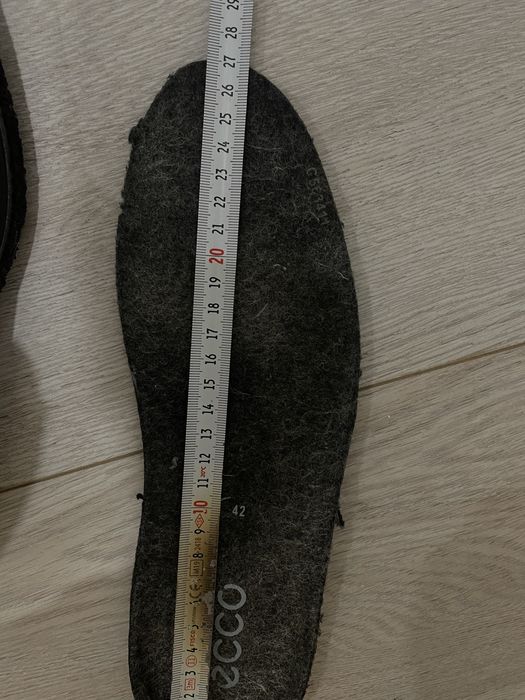 Продам Ботинки ECCO