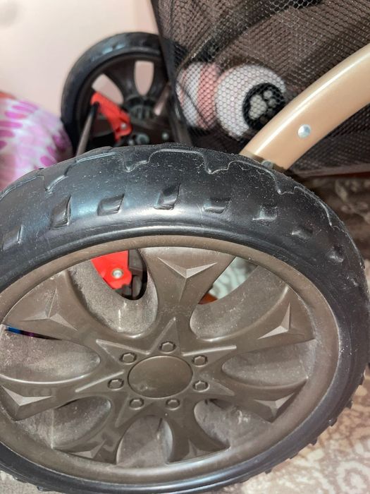 Коляска в отличном состоянии