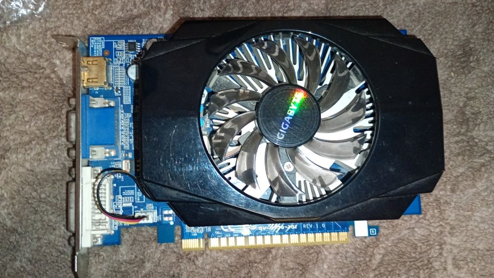 Placa video Nvidia gt730