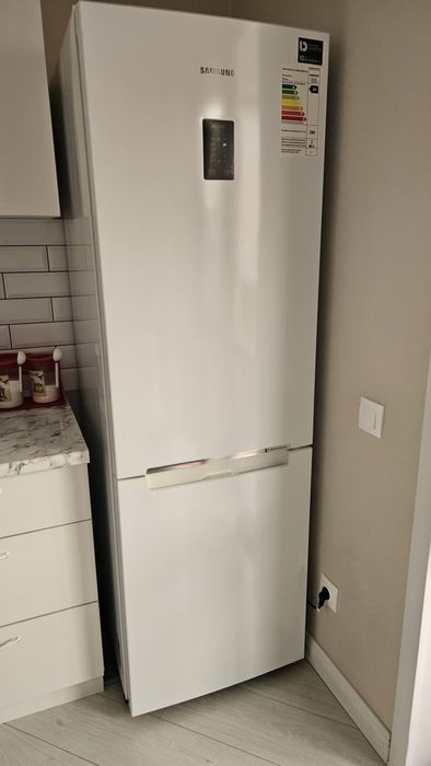 Холодильник Самсунг