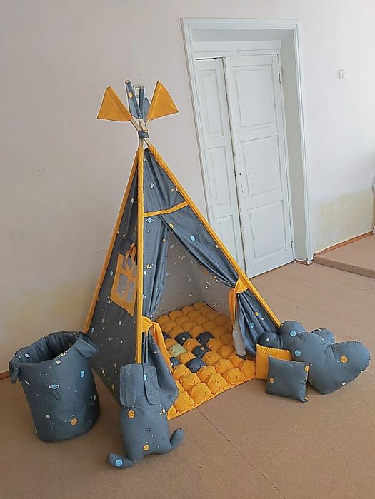 Палатка вигвам с бон бон ковриком