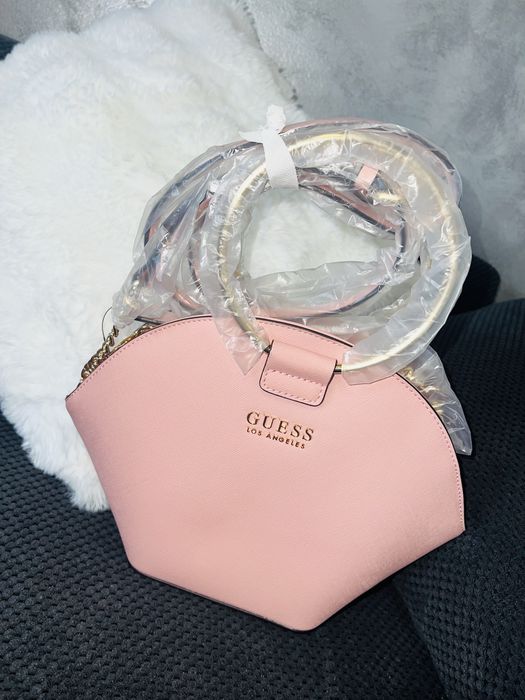 Geanta Guess elegantă