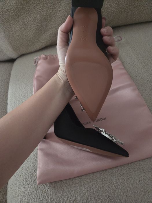 Pantofi Amina Muaddi